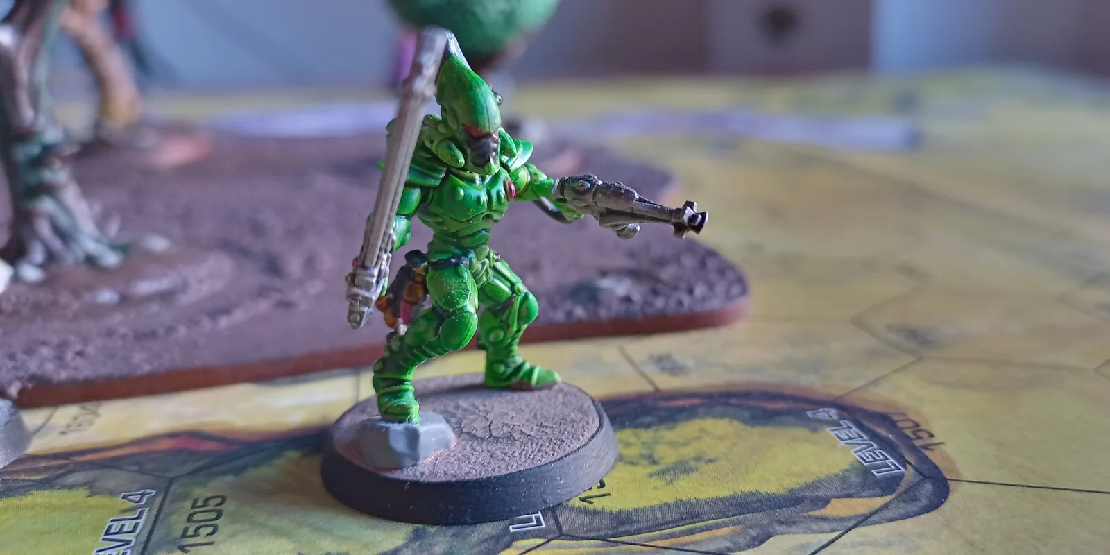 No xenos activity here. This is obviously an everyday Assassin for the Imperium.